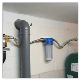 Hauswasserwerk und Filter zur Regenwassernutzung